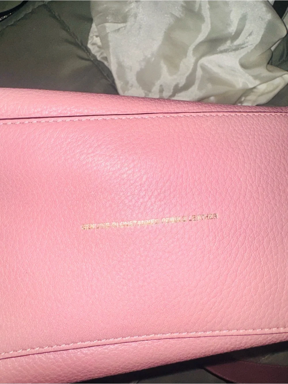 Coach rouge bag,Pink Dusty Rose heart Strap and heart FOB vintage. Rare!